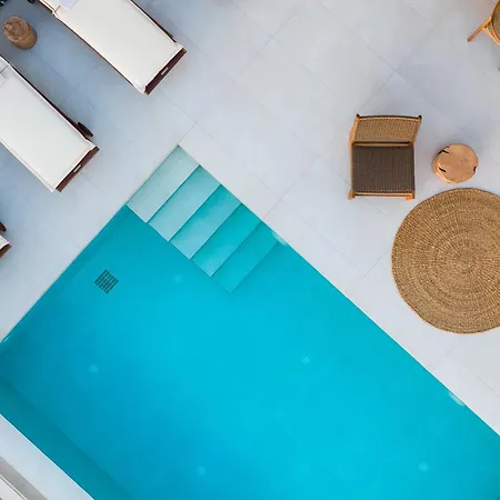 Villa Thelxi's I - Brand New Seaview Suite! *